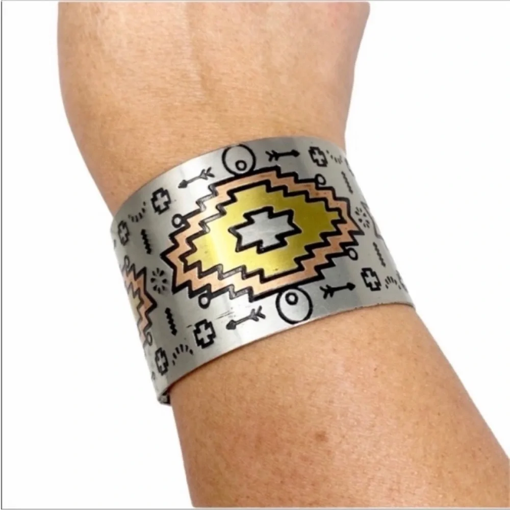 Tribal Pattern Metal Cuff Bracelet NEW